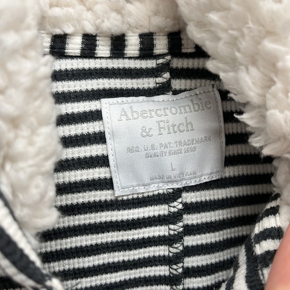 Abercrombie & Fitch One Piece Striped Thermal Hoodie Mini Romper L - Picture 4 of 11